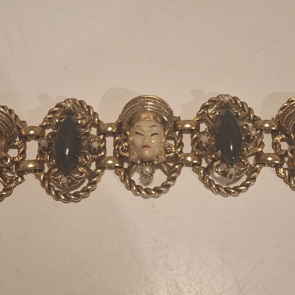 Impressive 1950's Selro Selini Elaborate Asian Princess Necklace and Bracelet - Picture 11 of 12